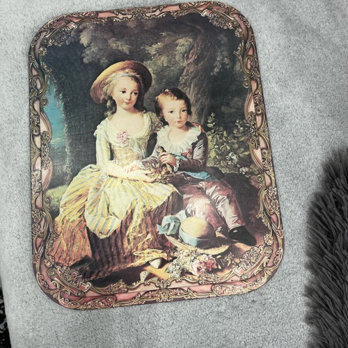 Metal vintage painting used with soft beautiful colors