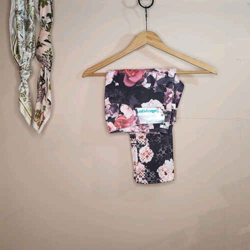 Floral pants Valleygirl like new