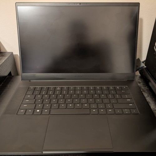 Razer Blade 15 2024 15.6" QHD 240Hz laptop like new, i7-13800H, RTX 4070, 16GB RAM, 1TB SSD