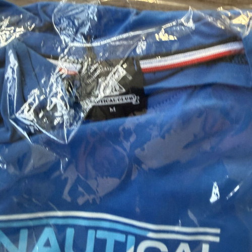 T-shirt new, size M, blue
