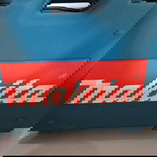 Makita Пневматичен Перфоратор HR3000C 850W 30mm SDS-PLUS