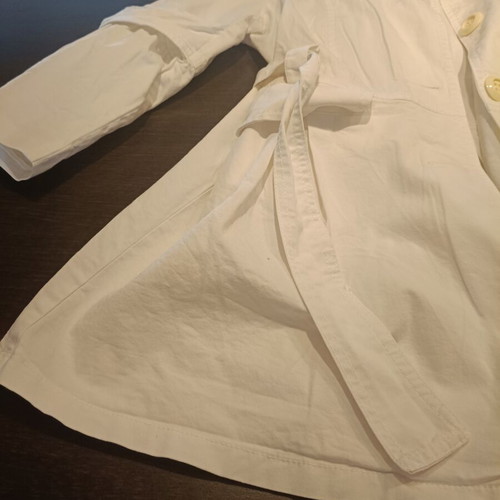 White balloon trench coat like new, 3/4 sleeve, size S