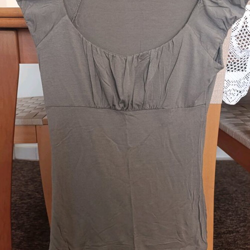 Enzzo blouse like new, size S, beige brown