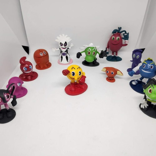 Pac-Man and the Ghostly Adventures collectible figure set of 12, like new