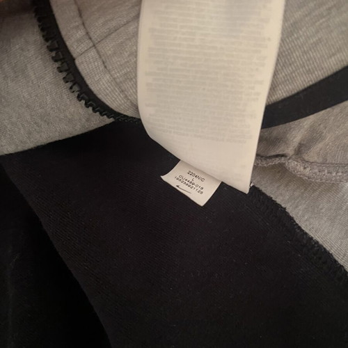 Nike Tech jacket like new, black and grey