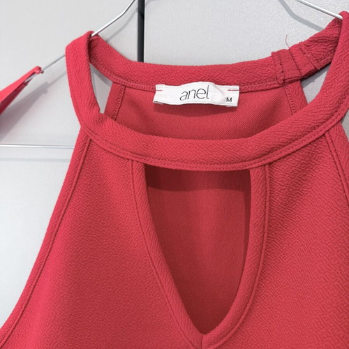 Anel red summer crop top used, size M