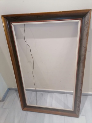 Vintage frame for restoration 0.85 x 1.35 m