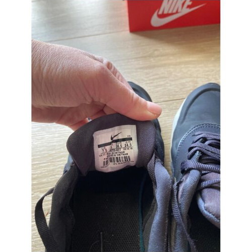 Leather Nike Air Max Thea used, size 38.5, black
