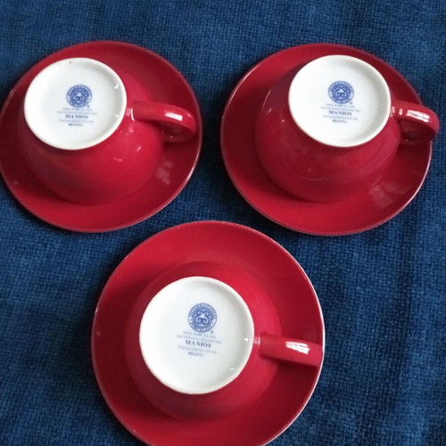 Coffee or tea cups set of 3 red and white Melitta like new