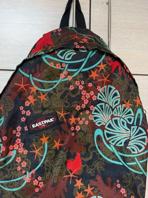 Eastpak Padded Pak'r Backpack Ocean Star Limited Edition Like New