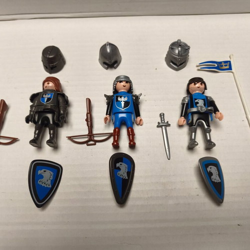 Knights of the Hawk pack of 3 figures with helmets, weapons, shields like new