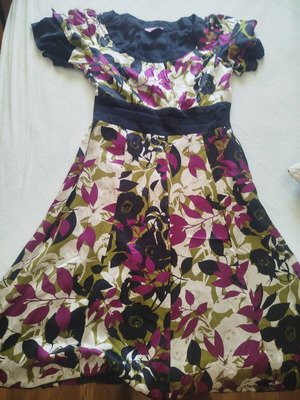 Monsoon silk dress size UK 12 40, like new, floral pattern