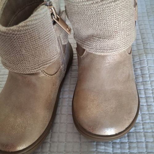 Mayoral boots size 22 lightly used