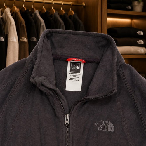 The North Face women's lightweight fleece jacket, purple