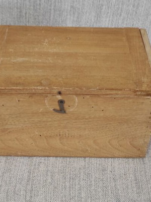 Handmade wooden box like new, beige, with internal supports