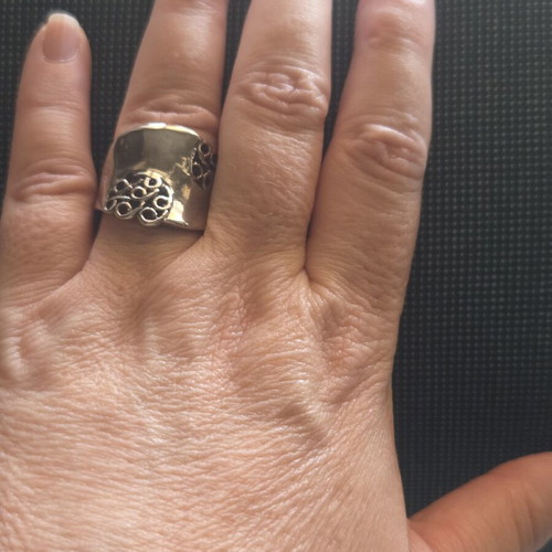 Statement ring like new, wide band, modern boho design, alpaca
