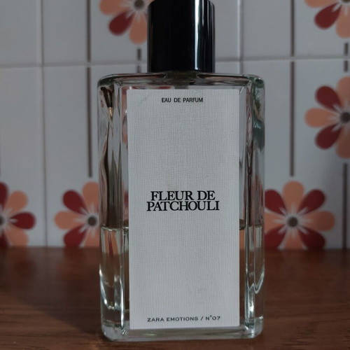 Fleur de Patchouli Zara Eau de Parfum 90ml used