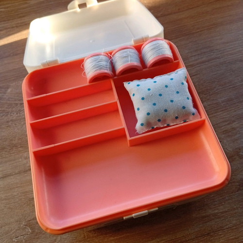 Sewing thread storage box used from 80s-90s toy