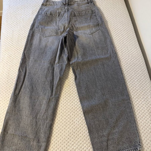 FB Sister Light Grey Baggy Jeans Size XS New