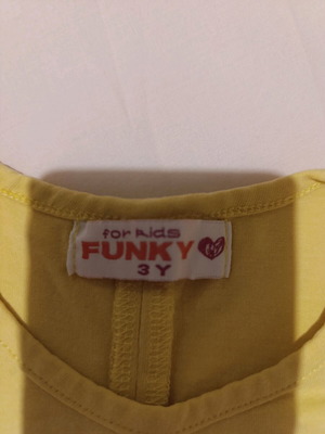 Funky kids set for 3 years old, like new, yellow and gray