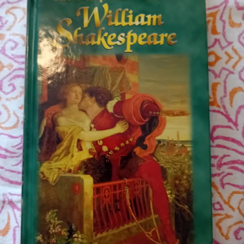 The Complete Works of William Shakespeare 3-Volume Box Set like new