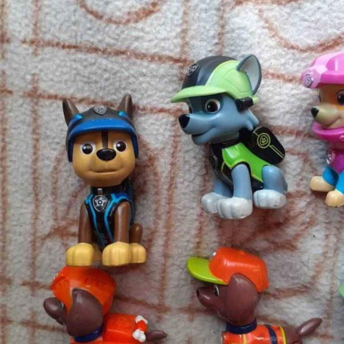 Dog figures used, pack of 9 pieces