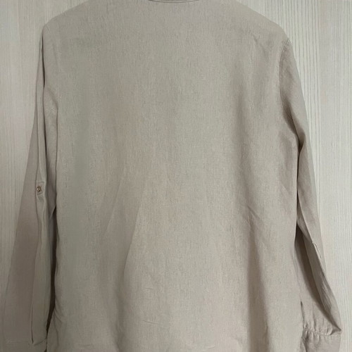 Zara beige shirt like new with gold buttons