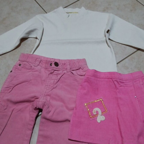 Baby clothing set like new with pants, skirt and top