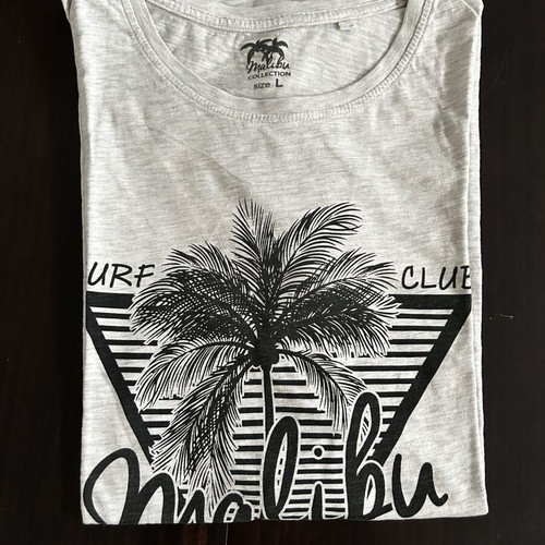 Malibu Collection T Shirt like new, white, size L