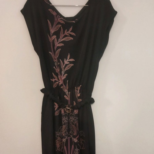 Pepe Jeans dress like new, black with belt and design