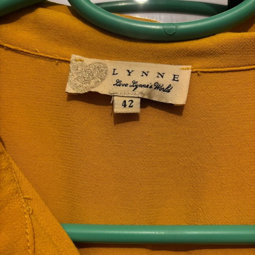 Lynne dress long and slim like new, yellow