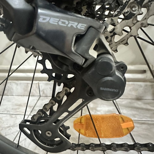Mountain bike like new