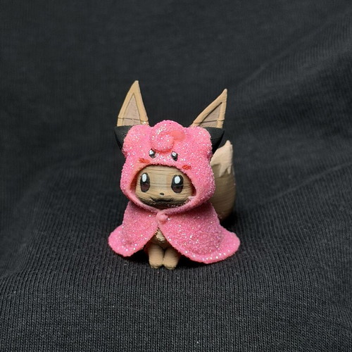 Little figure Eevee wearing poncho Clefairy glitter edition handmade