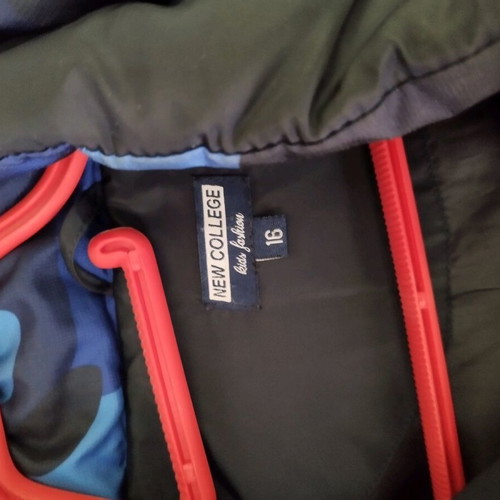 New College jacket used, blue, waterproof with camouflage hood for 13-16 years