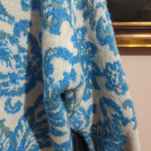 Primark women's sweater like new, size S-M, blue and green