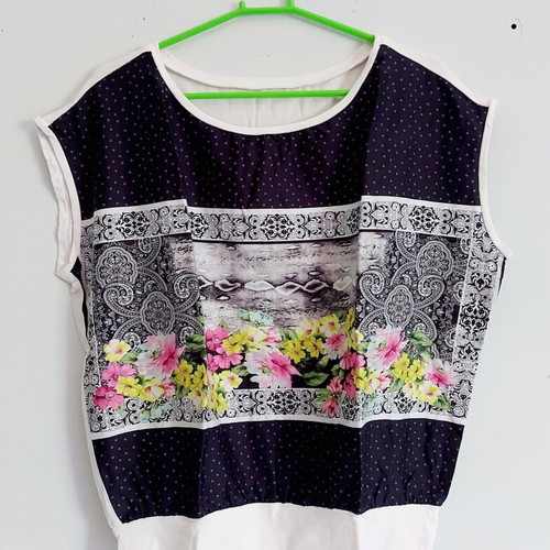 Women's blouse used, size Small, blue with floral pattern