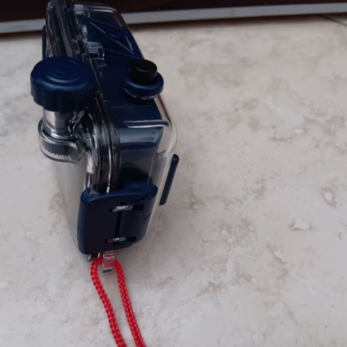 Camera with waterproof case like new
