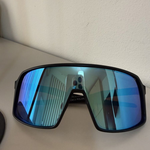 Brunotti Polarized Sport Sunglasses with Blue Mirror Lens like new
