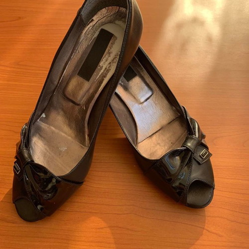 Women's leather peep toe pumps used, size 37, black