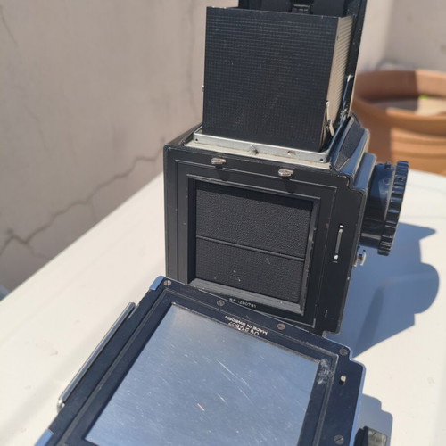 Hasselblad 500CM medium format camera set used with Carl Zeiss Sonnar 150mm and A12 back