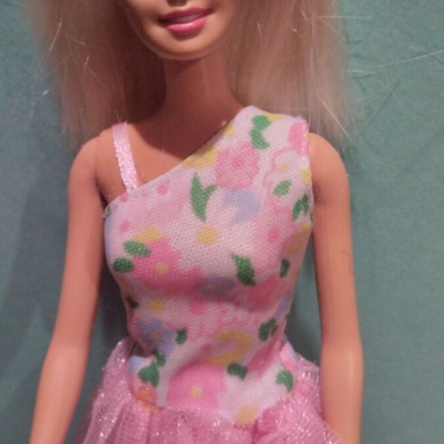 Barbie vintage doll like new