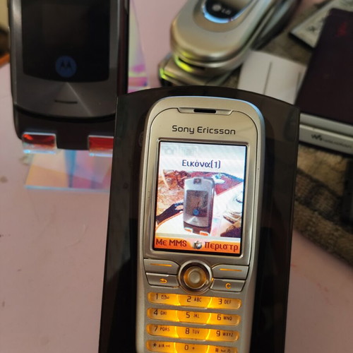 Sony Ericsson K500i vintage phone like new, silver