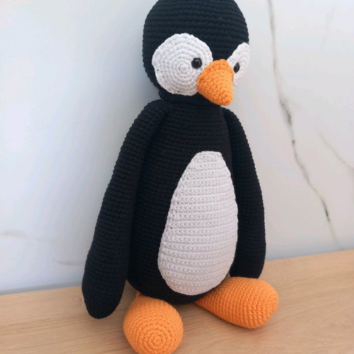Amigurumi penguin handmade 38 cm new