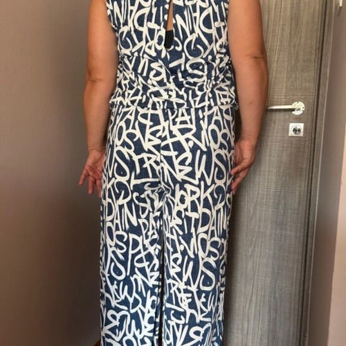 Women's one-piece like new, sizes M and L, white and blue