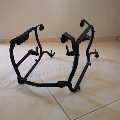 Givi PLXR2139 Side Luggage Rack for Yamaha Tracer 900 Gen 2 like new