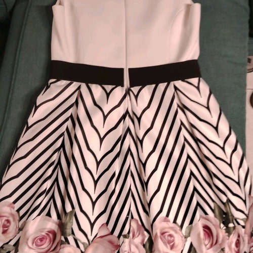 Manolo formal dress new, size large, black and white