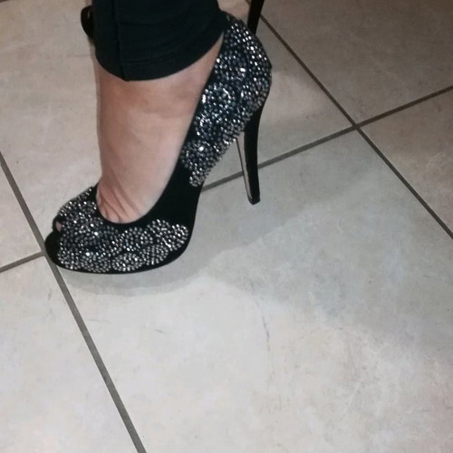 Karen Millen pumps used, size 38