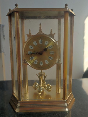 Vintage Starlight Quartz decorative clock used, non-working