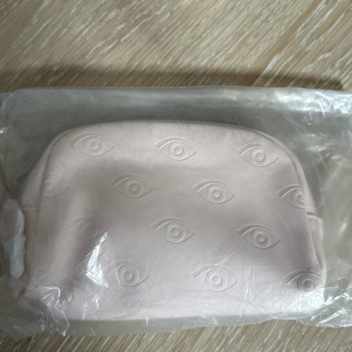 Kenzo World perfumed body lotion 75ml with pink pouch new