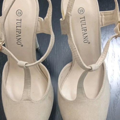 Sandals new beige suede leather size 39 15 cm heel